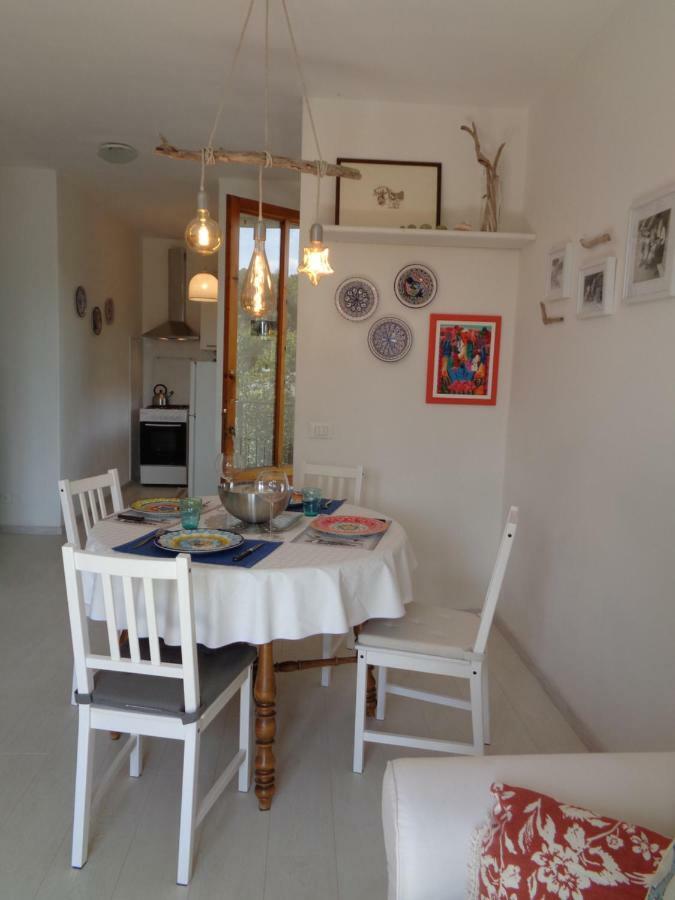 La Casa Di Nina Lejlighed Quercianella Eksteriør billede